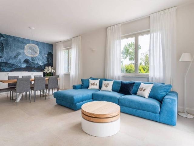 Villa Indipendente in affitto a Vittoria Apuana, Forte Dei Marmi