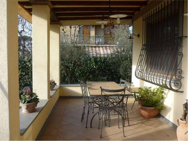 Villa Indipendente in affitto a Caranna, Forte Dei Marmi