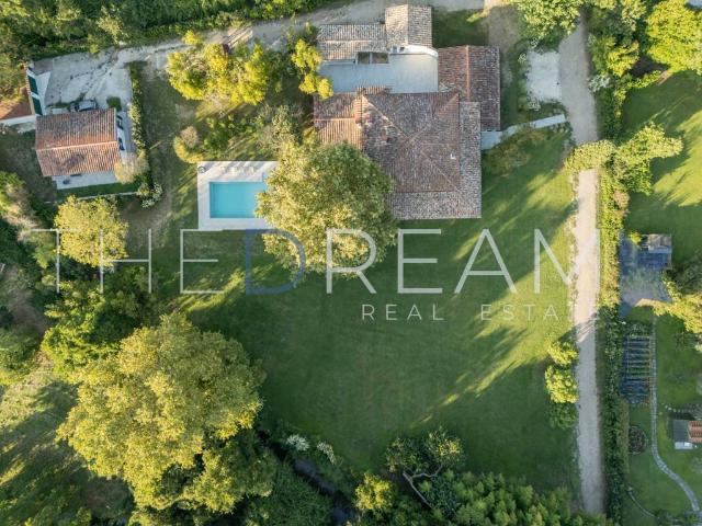 Villa Indipendente in affitto a Caranna, Forte Dei Marmi