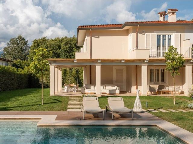 Villa Indipendente in affitto a Caranna, Forte Dei Marmi
