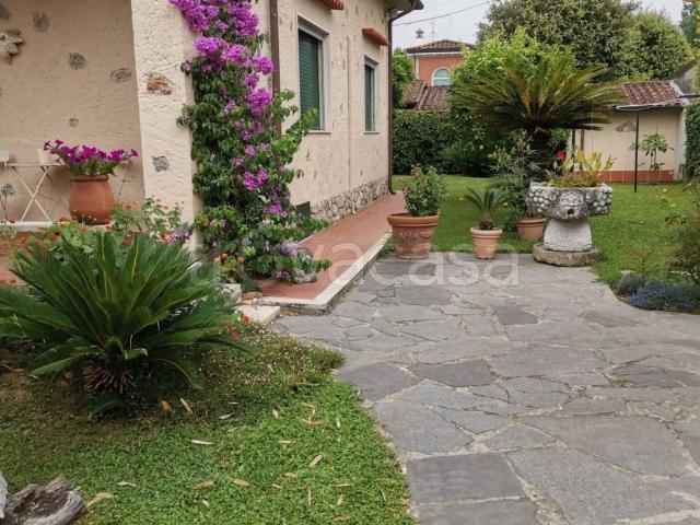 Villa Indipendente in affitto a Mancalacqua, Sona