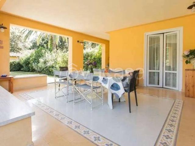 Villa Indipendente in affitto a Cortaccione, Spoleto