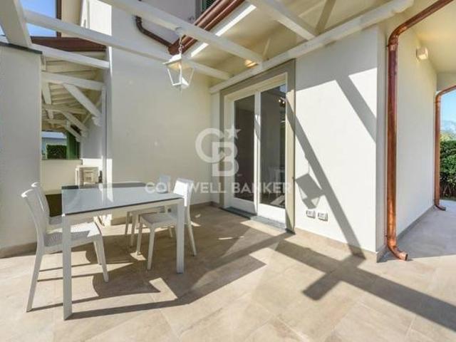 Villa Indipendente in affitto a Collecorvino, Abruzzo