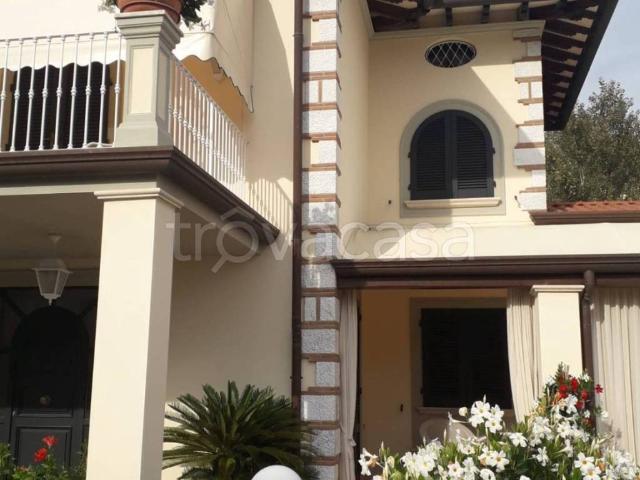 Villa Indipendente in affitto a Scorzè, Veneto