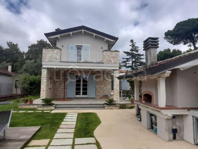 Villa Indipendente in affitto a Caranna, Forte Dei Marmi