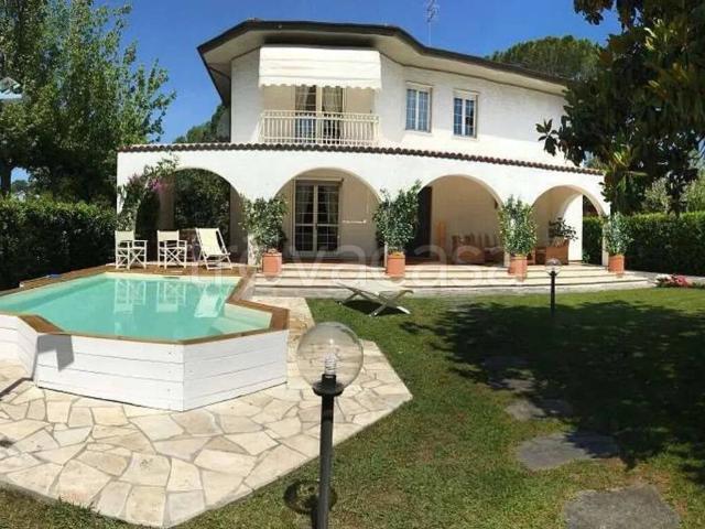Villa Indipendente in affitto a Campello Sul Clitunno, Umbria