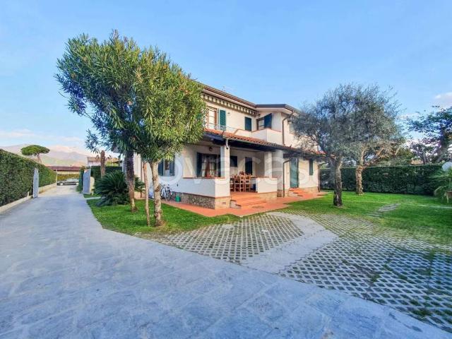 Villa Indipendente in affitto a Campello Sul Clitunno, Umbria