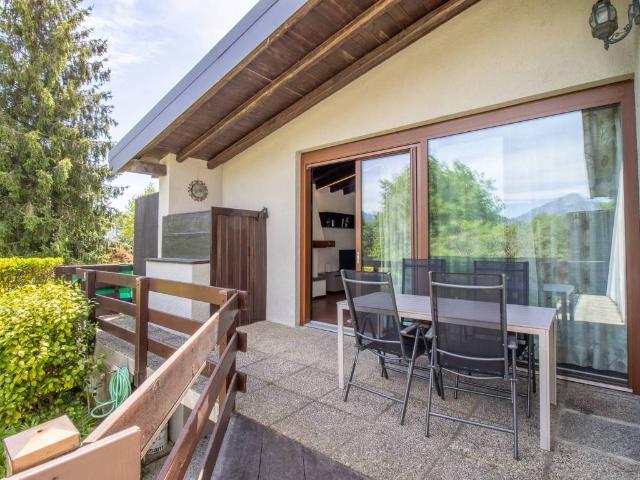 Villa Indipendente in affitto a Galbiate, Lombardia