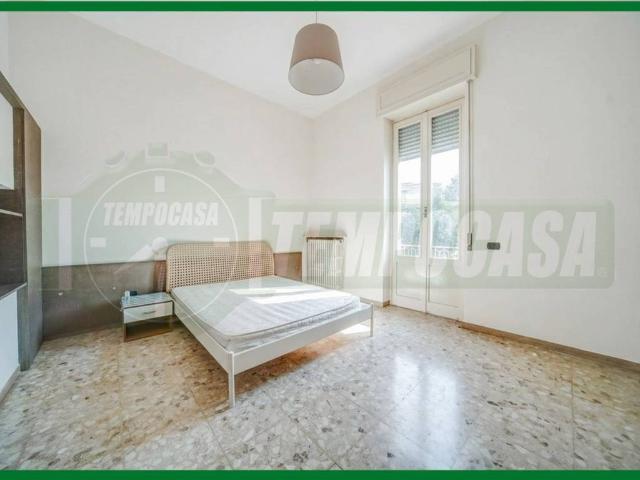 Villa Indipendente in affitto a Gallarate, Lombardia