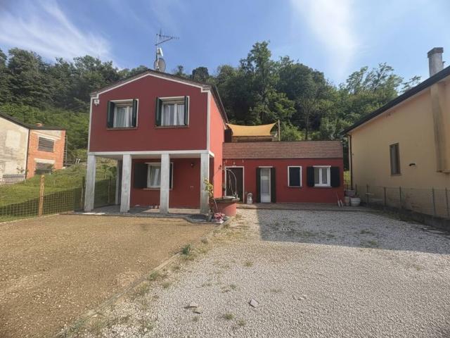 Villa Indipendente in affitto a Galzignano Terme, Veneto