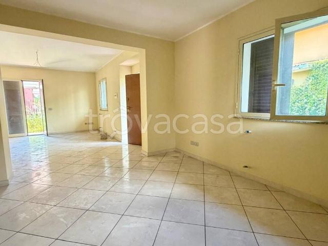 Villa Indipendente in affitto a Peri, Giarre