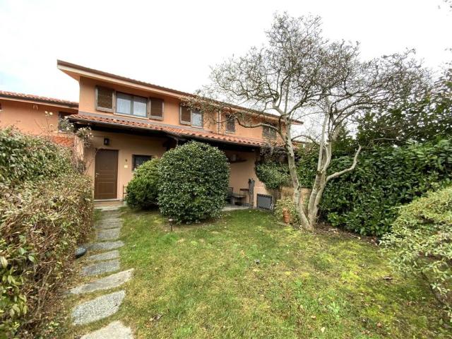 Villa Indipendente in affitto a Piemonte, Verbano-cusio-ossola