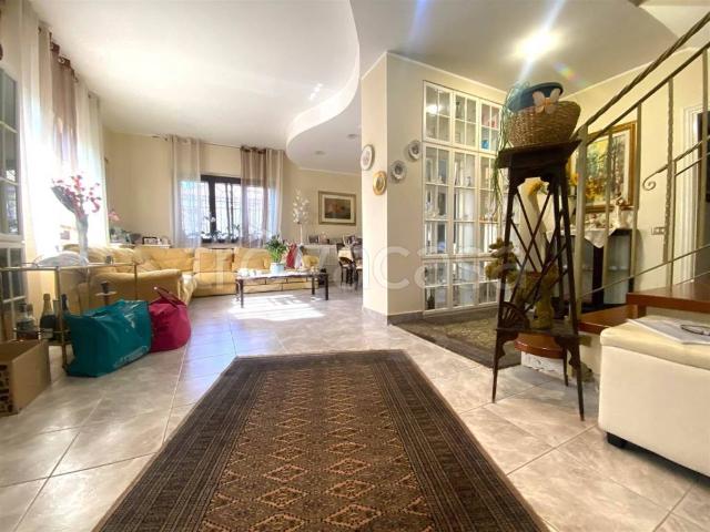 Villa Indipendente in affitto a Calabria, Catanzaro