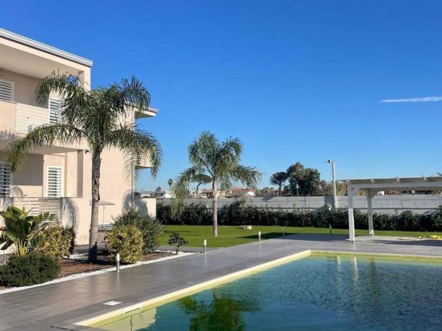 Villa Indipendente in affitto a Giugliano In Campania, Campania