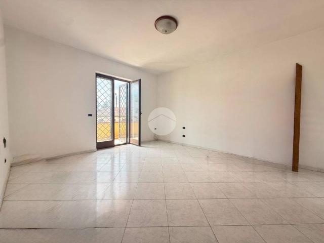 Villa Indipendente in affitto a Giugliano In Campania, Campania