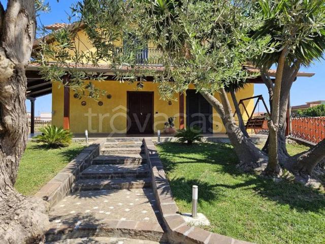 Villa Indipendente in affitto a Fabbreria, Campello Sul Clitunno