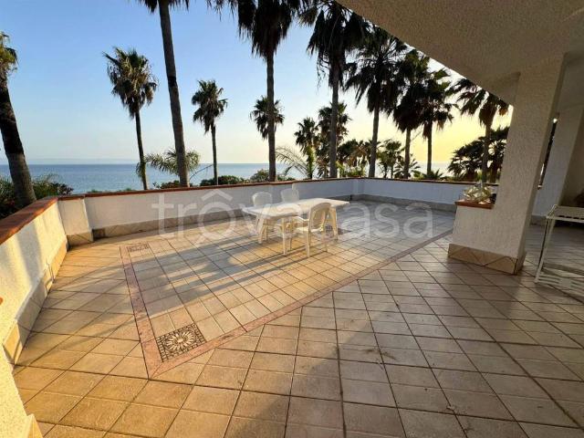 Villa Indipendente in affitto a Calabria, Catanzaro