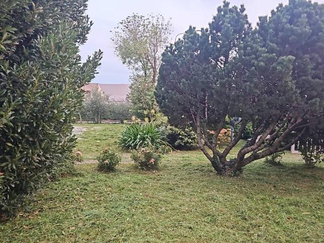 Villa Indipendente in affitto a Gorle, Lombardia