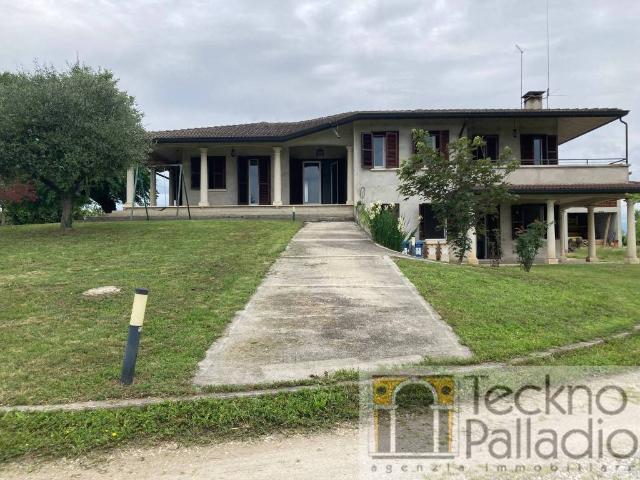 Villa Indipendente in affitto a Grantorto, Veneto