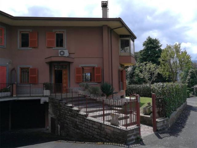 Villa Indipendente in affitto a Roma Capitale, Lazio