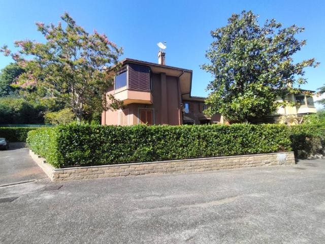 Villa Indipendente in affitto a Roma Capitale, Lazio