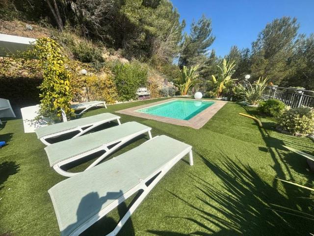 Villa Indipendente in affitto a Imperia, Liguria
