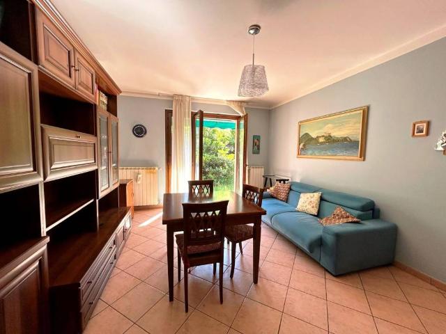 Villa Indipendente in affitto a Piemonte, Novara