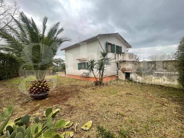 Villa Indipendente in affitto a Itri, Lazio