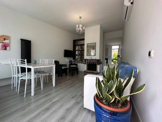 Villa Indipendente in affitto a Lido di Latina, Latina