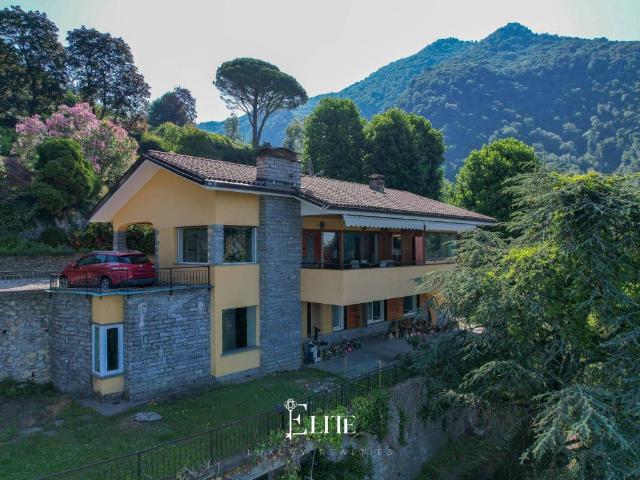 Villa Indipendente in affitto a Comunità Montana Valli del Verbano, Laveno Mombello