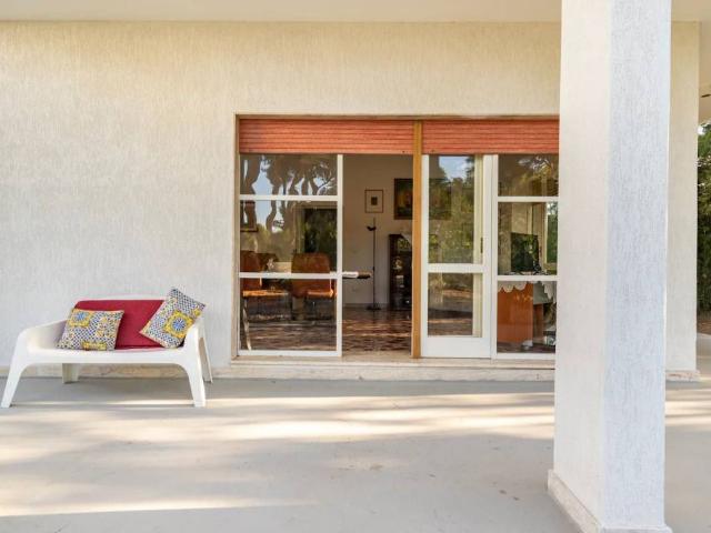 Villa Indipendente in affitto a Puglia, Taranto