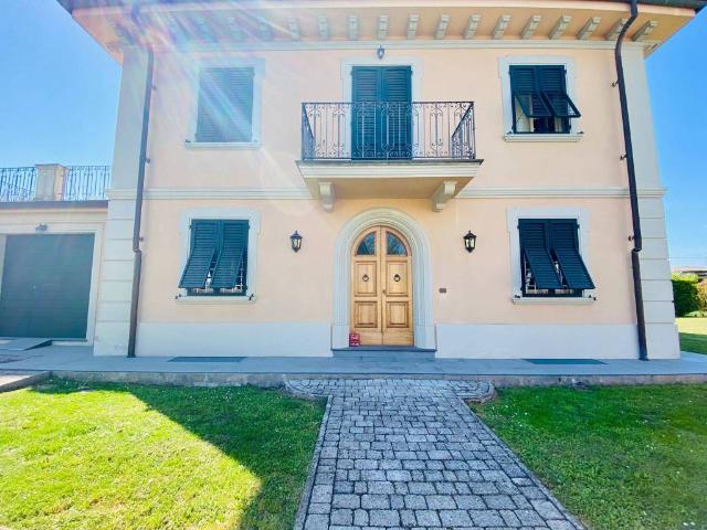 Villa Indipendente in affitto a Bagni Di Lucca Ponte, Toscana