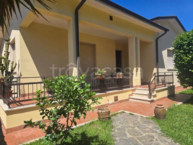 Villa Indipendente in affitto a Nave, Bagni Di Lucca Ponte