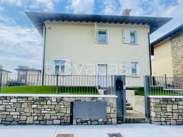 Villa Indipendente in affitto a Gardoncino, Manerba Del Garda