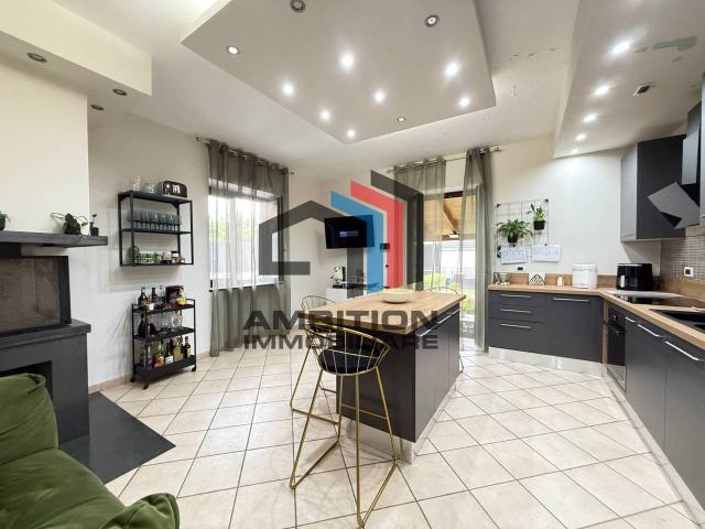 Villa Indipendente in affitto a Municipalità 8, Napola