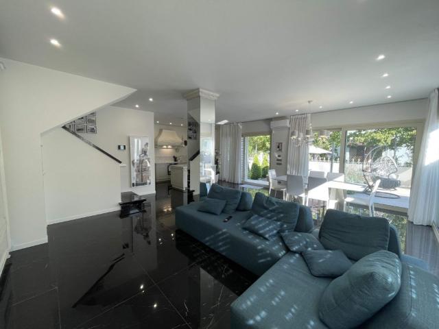 Villa Indipendente in affitto a Marina di Pietrasanta, Tonfano