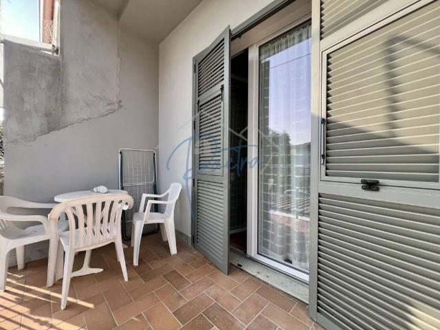 Villa Indipendente in affitto a Marina di Massa, Marina Di Massa