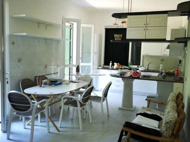 Villa Indipendente in affitto a Fabbreria, Campello Sul Clitunno