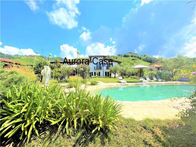 Villa Indipendente in affitto a San Lorenzo, Marina Di Massa