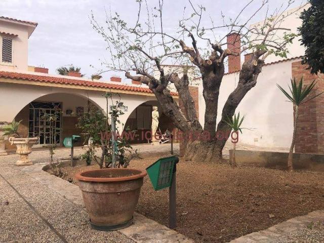 Villa Indipendente in affitto a Sicomo, Mazara Del Vallo