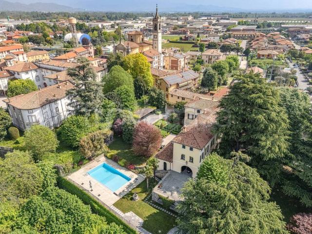 Villa Indipendente in affitto a Medolago, Lombardia