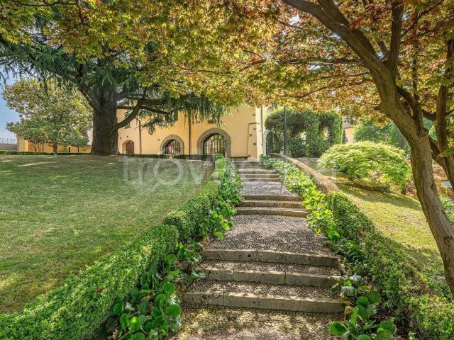 Villa Indipendente in affitto a Medolago, Lombardia