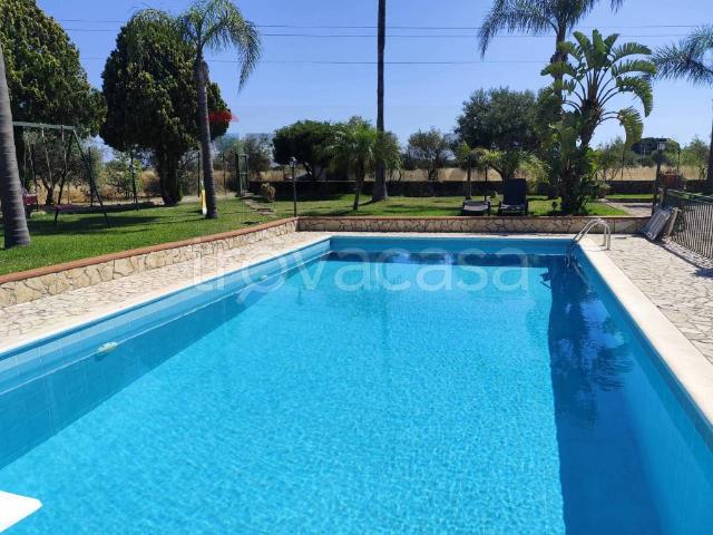 Villa Indipendente in affitto a Melilli, Sicilia
