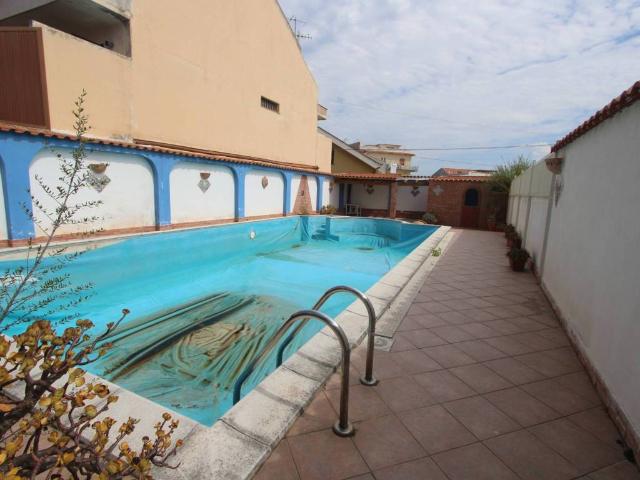 Villa Indipendente in affitto a VI Circoscrizione, Messina