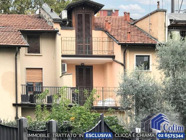 Attico in affitto a Farini, Milano