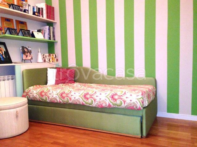 Villa Indipendente in affitto a Lampugnano, Milano