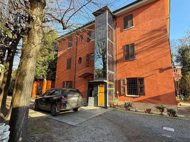 Villa Indipendente in affitto a Buon Pastore-Sant'Agnese-San Damaso, Modena