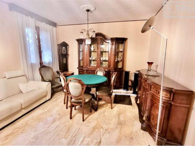 Villa Indipendente in affitto a Buon Pastore-Sant'Agnese-San Damaso, Modena