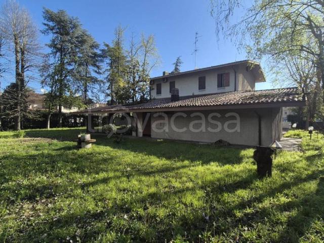 Villa Indipendente in affitto a San Faustino-Madonnina-Quattroville, Modena