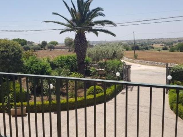 Villa Indipendente in affitto a Modica, Ragusa